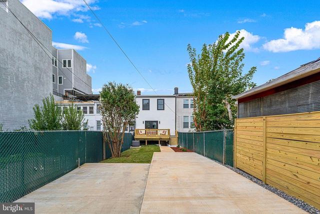 1213 KENNEDY ST NW, Washington, DC 20011