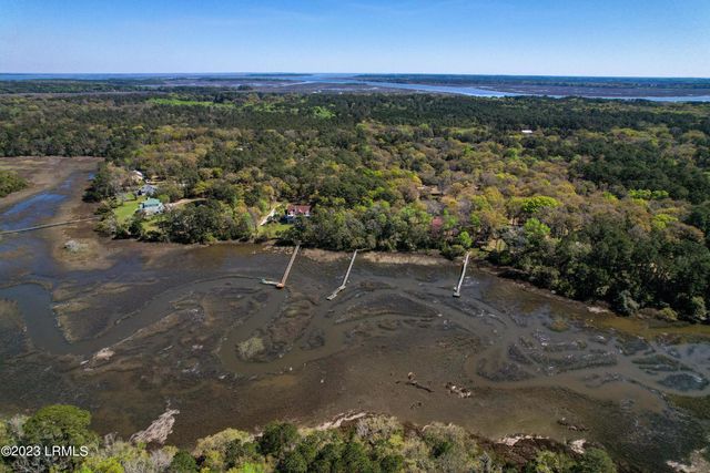 5 Dock Builders Drive, Beaufort, SC 29907