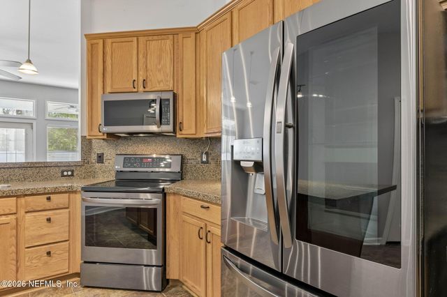 2203 CAVALRY Boulevard, Jacksonville, FL 32246