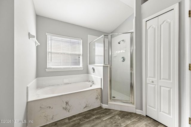 2203 CAVALRY Boulevard, Jacksonville, FL 32246