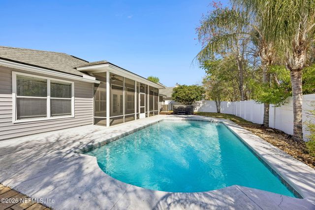 2203 CAVALRY Boulevard, Jacksonville, FL 32246