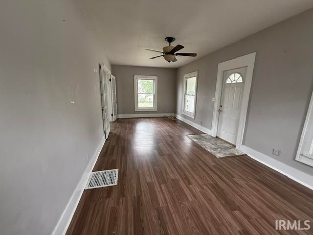 107 DEWEY Street, Monticello, IN 47960