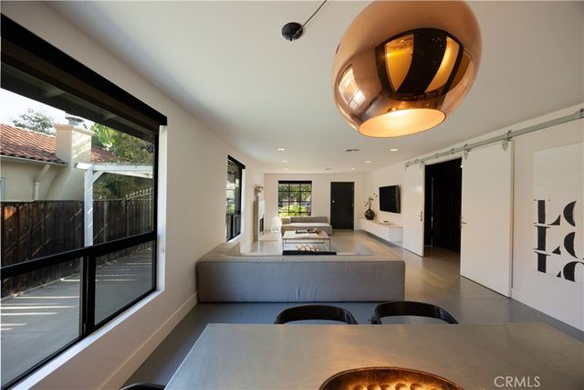 11049 Blix Street, Toluca Lake, CA 91602