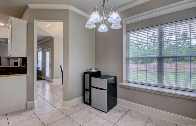 76 Woodridge Drive, Little Rock, AR 72204