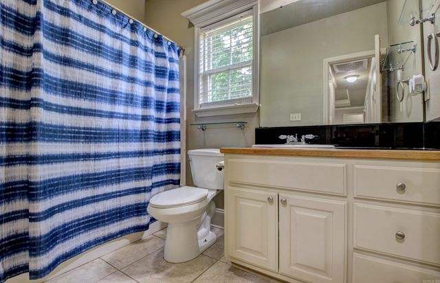 76 Woodridge Drive, Little Rock, AR 72204