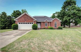 76 Woodridge Drive, Little Rock, AR 72204