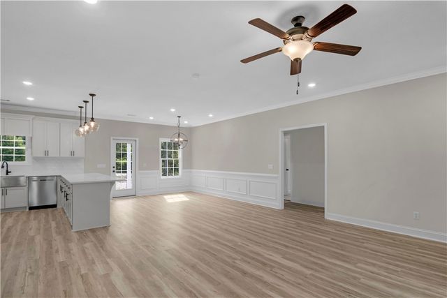 70 Millpond Plantation Lane SE, Ludowici, GA 31316