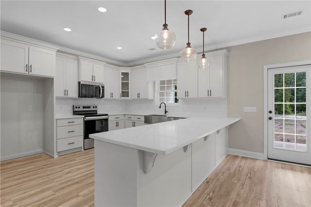 70 Millpond Plantation Lane SE, Ludowici, GA 31316