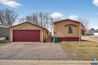 607 Bobwhite Pl Place, Sioux Falls, SD 57107
