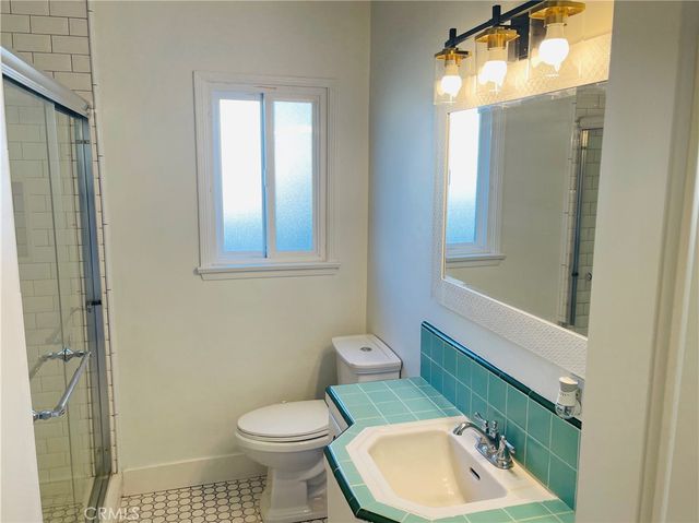 2221 Granada, Long Beach, CA 90815