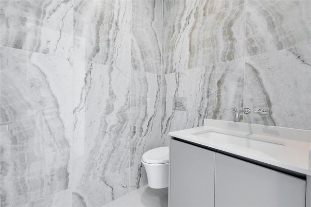 540 AVE DE LA CONSTITUCIÓN 502, San Juan, PR 00901