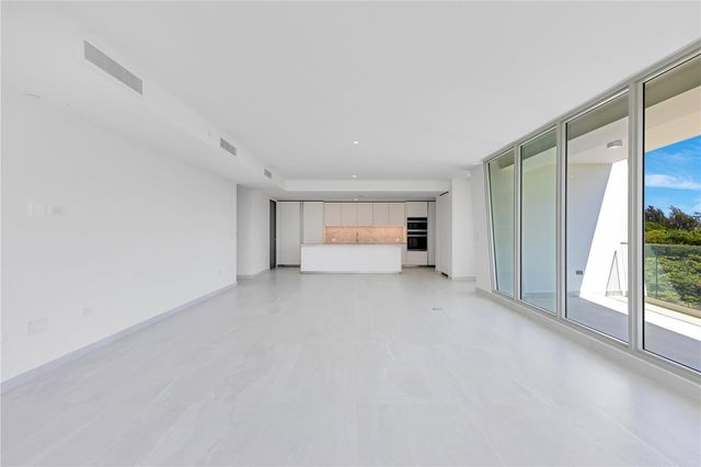 540 AVE DE LA CONSTITUCIÓN 502, San Juan, PR 00901