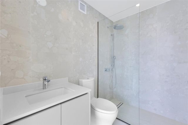 540 AVE DE LA CONSTITUCIÓN 502, San Juan, PR 00901