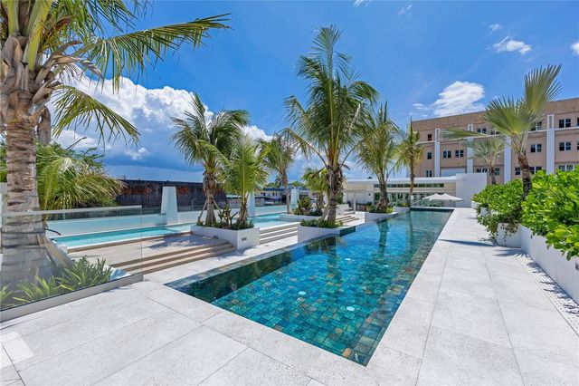 540 AVE DE LA CONSTITUCIÓN 502, San Juan, PR 00901