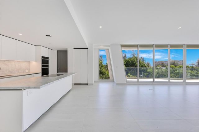 540 AVE DE LA CONSTITUCIÓN 502, San Juan, PR 00901