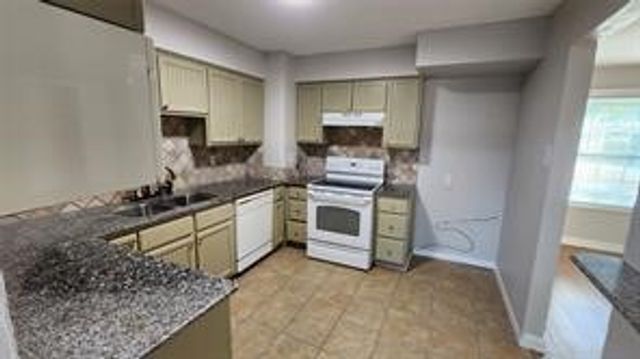 808 Howell Drive, Coppell, TX 75019