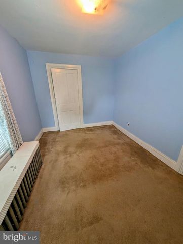 514 W 1ST AVE, Parkesburg, PA 19365