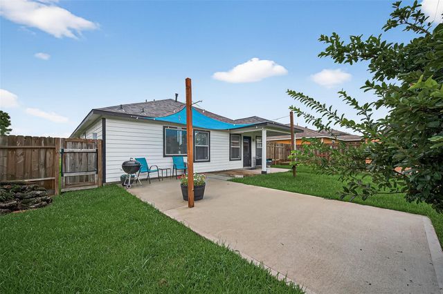 919 Wild Cotton Road, Rosenberg, TX 77471