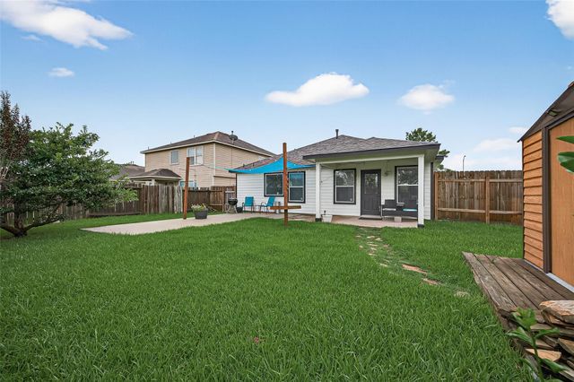 919 Wild Cotton Road, Rosenberg, TX 77471