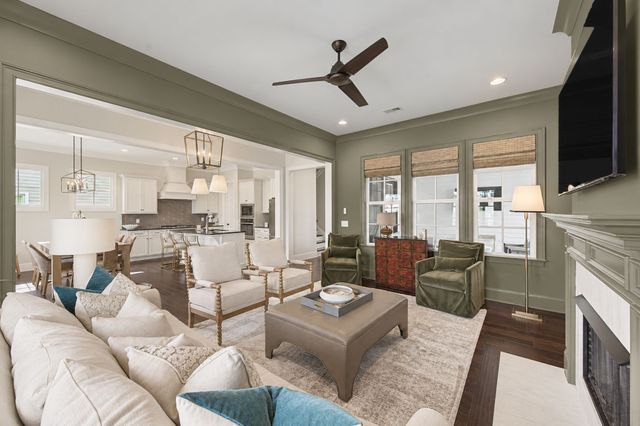 2016 Garfield St, Nashville, TN 37221