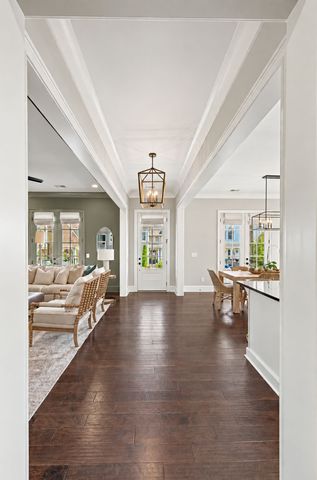 2016 Garfield St, Nashville, TN 37221