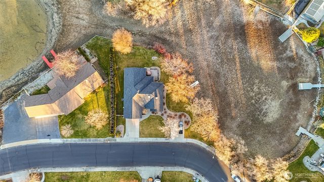 811 Laguna Drive, Moses Lake, WA 98837