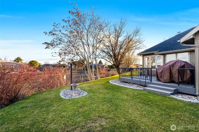 811 Laguna Drive, Moses Lake, WA 98837