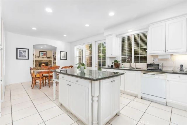 36 Walnut Creek, Irvine, CA 92602