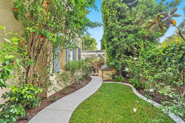 36 Walnut Creek, Irvine, CA 92602