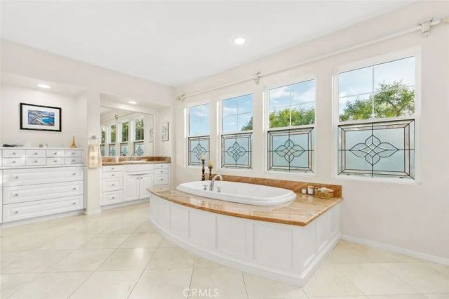 36 Walnut Creek, Irvine, CA 92602