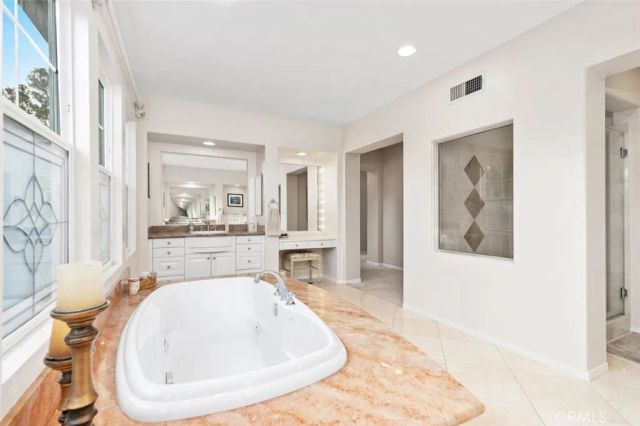 36 Walnut Creek, Irvine, CA 92602