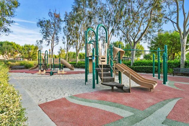 36 Walnut Creek, Irvine, CA 92602
