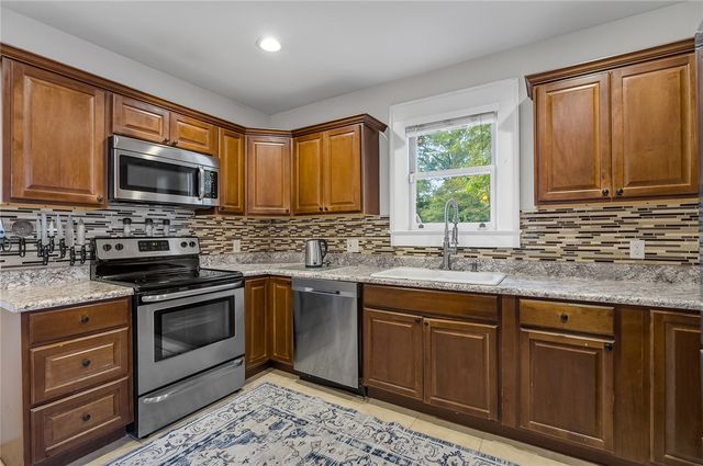 108 Poplar Drive, Greer, SC 29651