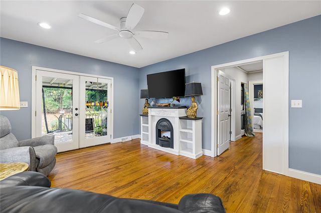 108 Poplar Drive, Greer, SC 29651