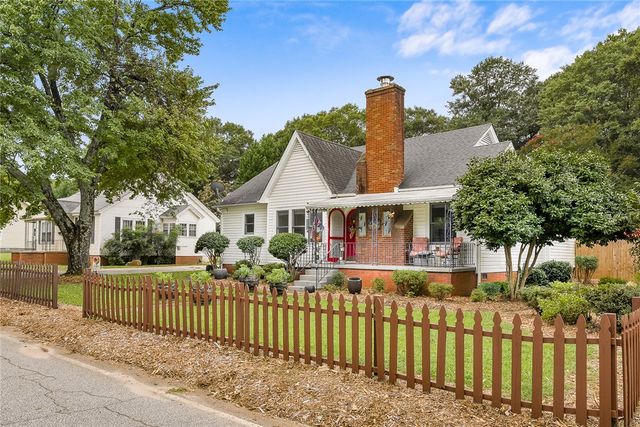 108 Poplar Drive, Greer, SC 29651
