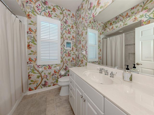 406 TRENWICK LANE, Venice, FL 34293