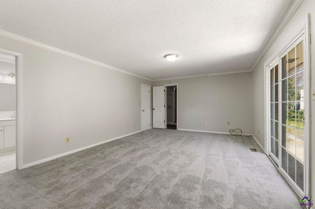 105 Kim Way, Warner Robins, GA 31088