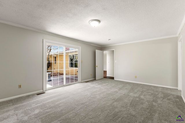 105 Kim Way, Warner Robins, GA 31088