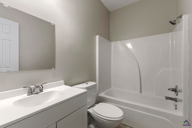 105 Kim Way, Warner Robins, GA 31088