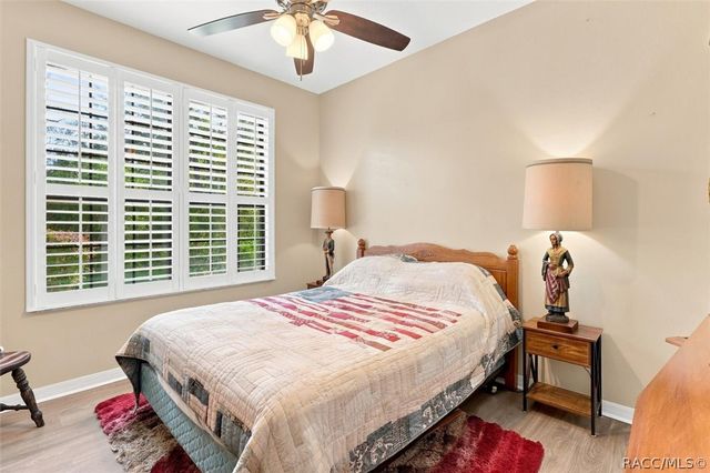 5 Cyclamen Court W, Homosassa, FL 34446