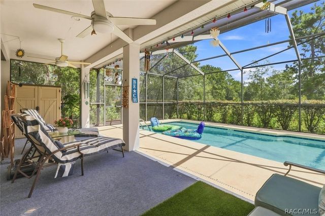 5 Cyclamen Court W, Homosassa, FL 34446