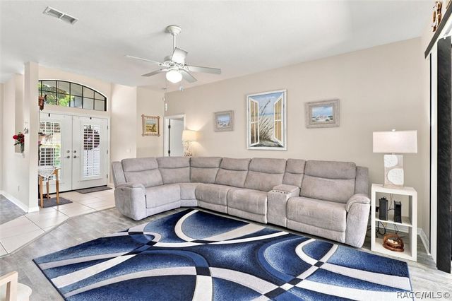 5 Cyclamen Court W, Homosassa, FL 34446
