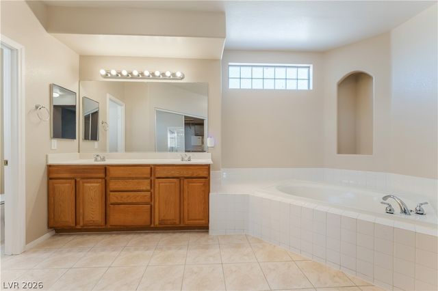 6223 Gentle Waters Court, Las Vegas, NV 89110