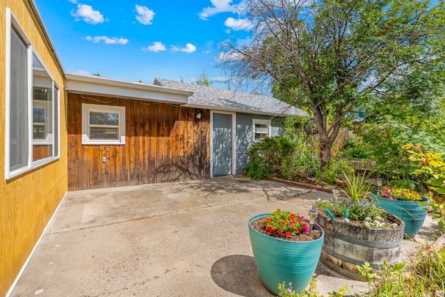 1012 Avenue E, Billings, MT 59102