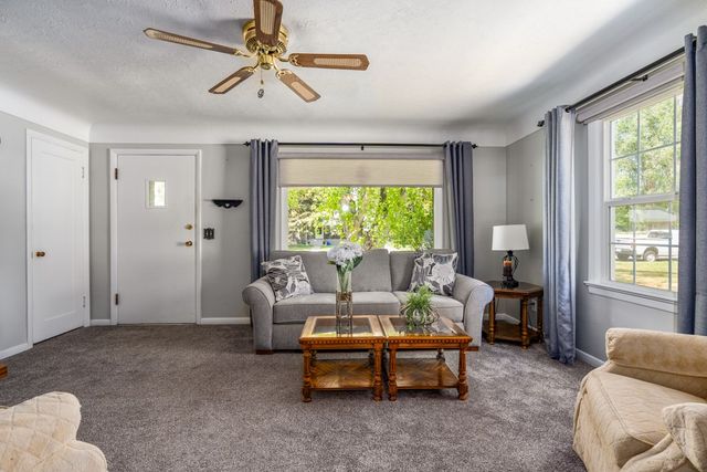 1012 Avenue E, Billings, MT 59102