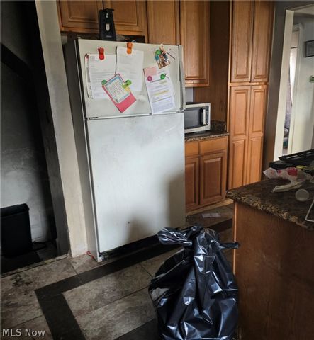 6514 Hampstead Avenue, Parma, OH 44129