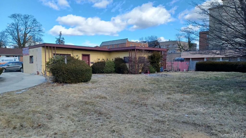 43-41/45 Burling Street, Flushing, NY 11355 — exterior