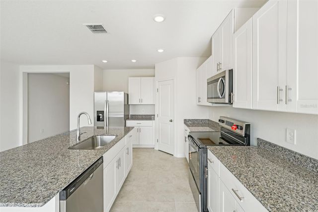 5005 KATRINA DRIVE, Haines City, FL 33844