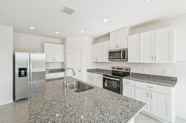 5005 KATRINA DRIVE, Haines City, FL 33844