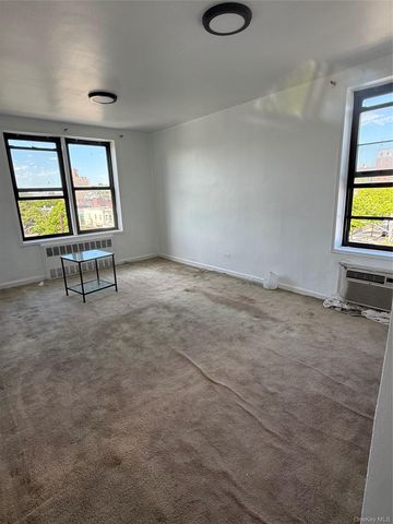 170-06 88th Avenue 5D, Jamaica, NY 11432